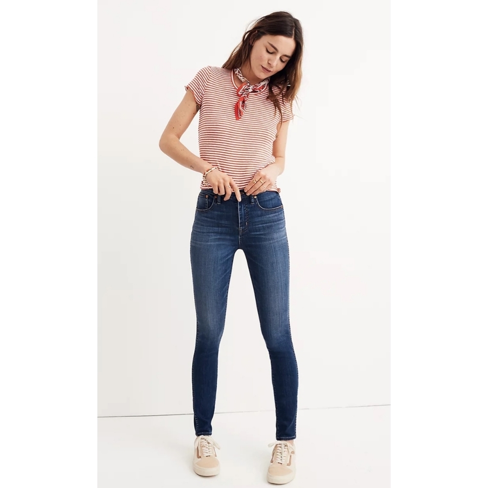 Madewell 10" High-Rise Skinny Jeans worn in medium washsize 27t